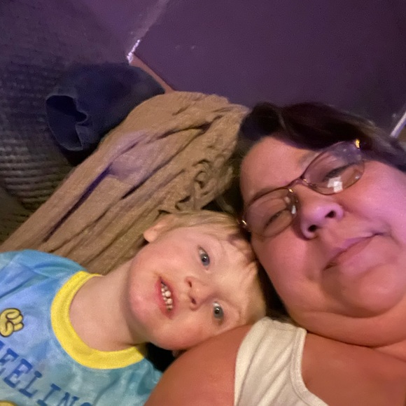 Meet your Posher, Anglea - Picture 5 of 8